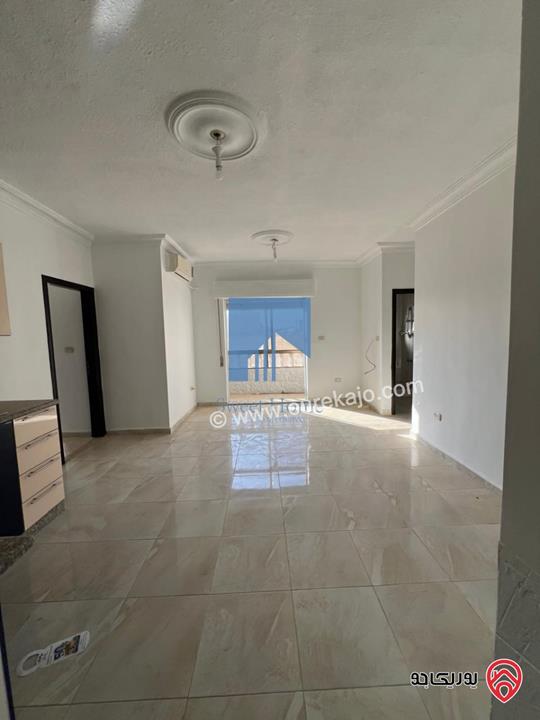 شقة مميزة طابق ثاني 75م تشطيب سوبر ديلوكس للبيع في عمان - الجندويل