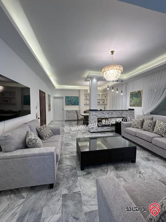 شقة فاخرة مفروشة بالكامل مساحة 370م للايجار في عمان - أم أذينة