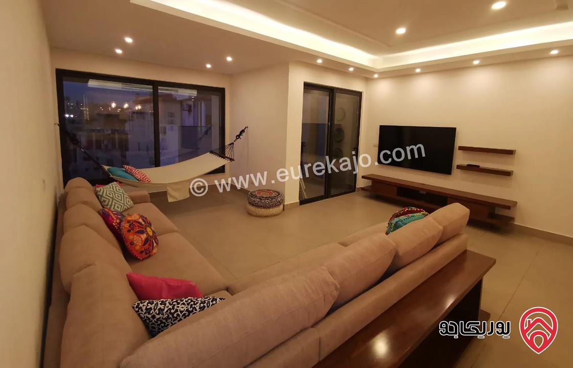 شقة فاخرة مساحة 115م مفروشة للايجار في عمان - عبدون