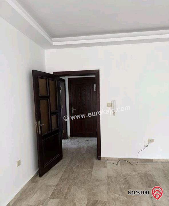 شقة مساحة 180م طابق أرضي معلق للايجار في عمان - خلدا