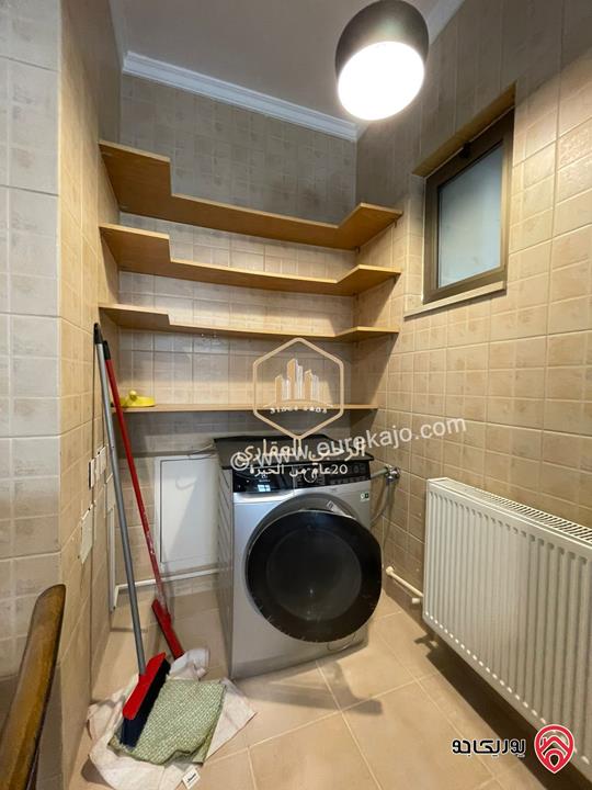 شقة سوبر ديلوكس مفروشة مساحة 175م للايجار في عمان - عبدون