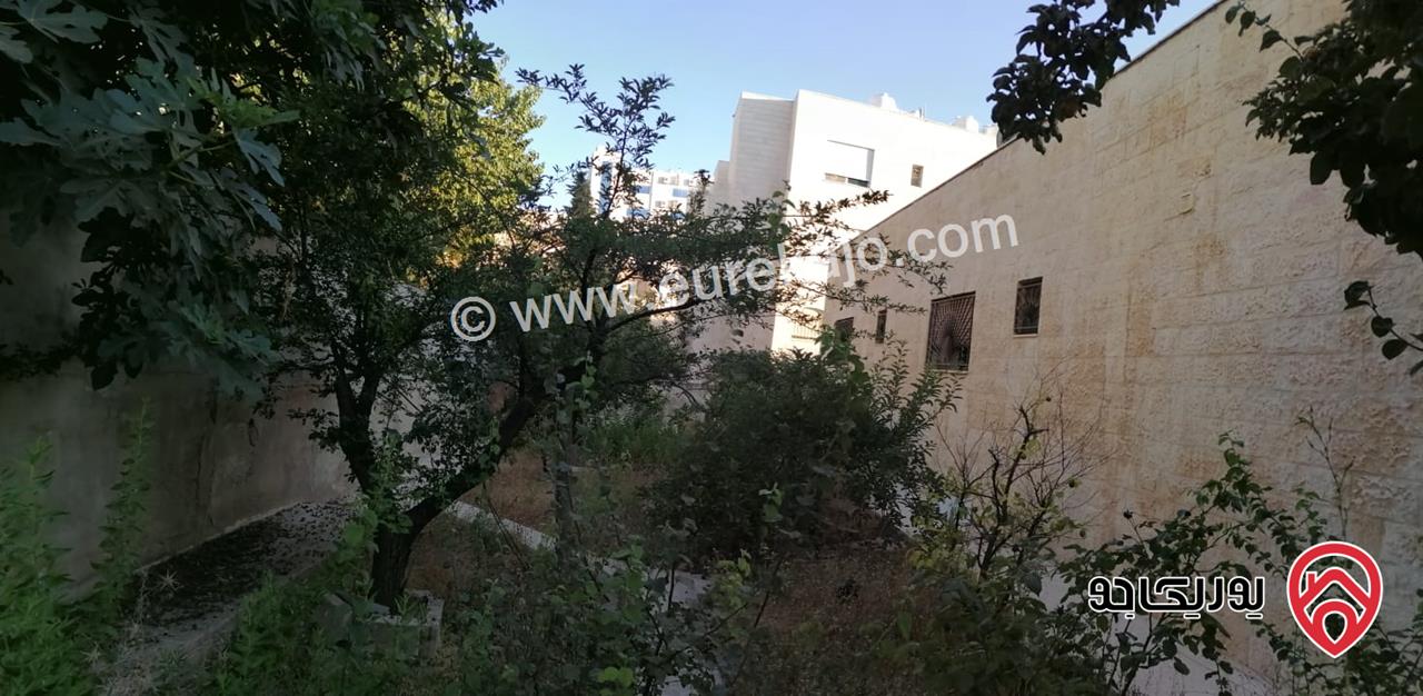 بيت مستقل مساحة 500م على أرض 1 دونم للبيع في عمان - الجبيهة