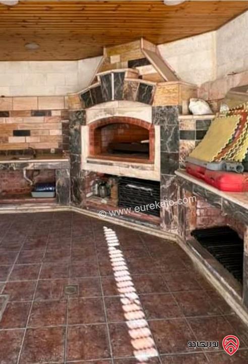 عمارة على أرض 1100م للبيع في عمان - مرج الحمام