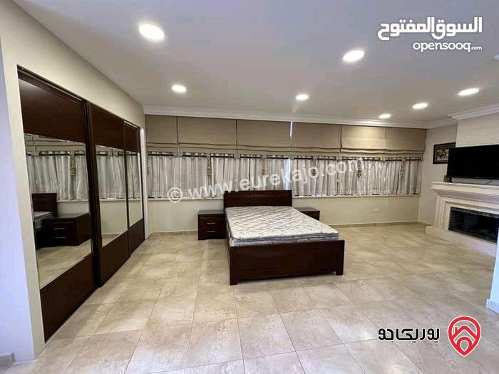 شقة مفروشة طابق ثالث مع روف مساحة 290م للايجار في عمان - طريق المطار