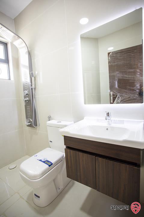 شقة مساحة 120م طابق ثاني للبيع كاش مع امكانية التقسيط من المالك مباشرة في عمان - ابو علندا