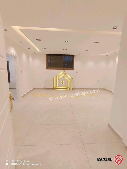 شقة جديدة لم تسكن طابق شبه ارضي مساحة 170م للايجار في عمان - ام السماق 