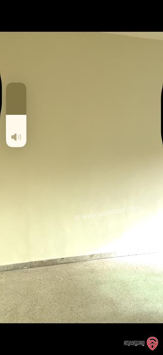 شقة فارغة مساحة 100م طابق ثالث للايجار في عمان - تلاع العلي الشمالي مقابل باب الجامعة الاردنية الرئيسي