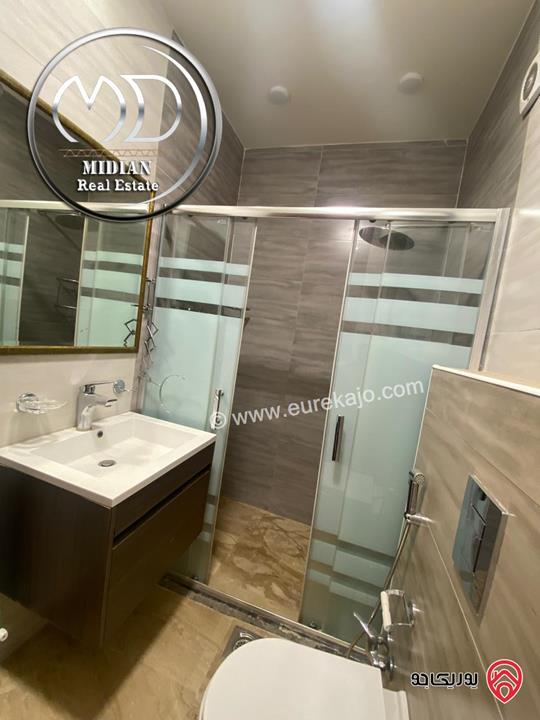 شقة للايجار طابق أخير مع روف في عمان - خلدا - العوجانية مساحة 425م مع تراسات تشطيبات ديكورات فاخرة اطلالة بانورامية خلابة