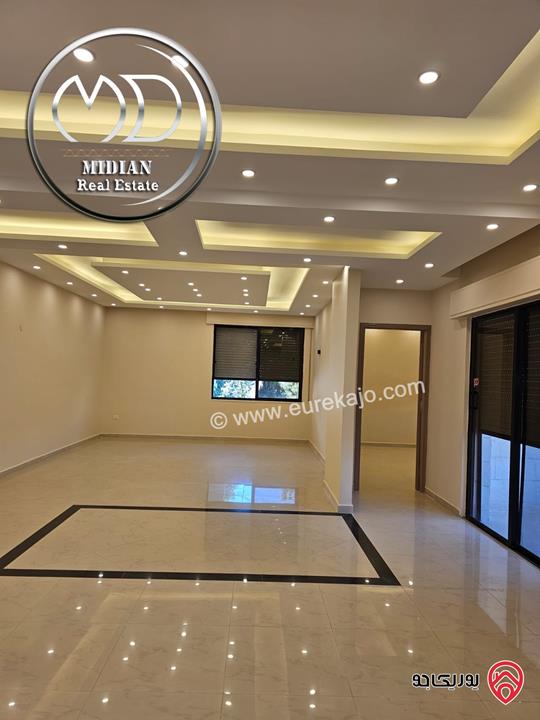 شقة فارغة للايجار في عمان - ضاحية الامير راشد مساحة 300م 4 نوم طابق اول تشطيبات و ديكورات فاخرة