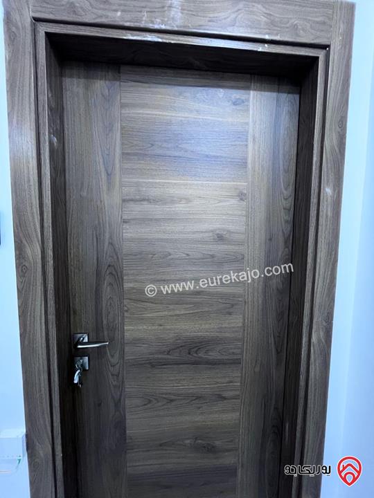 شقة مساحة 110 طابق ثاني للبيع في اربد جنوب قصر العوادين 