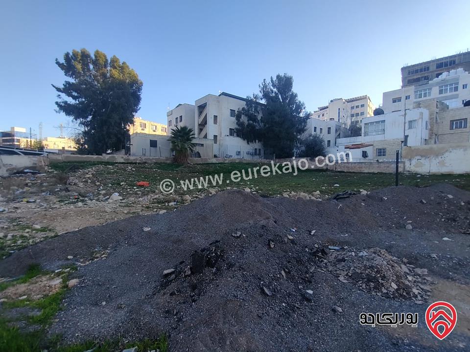  ارض سكنية مساحة 979م للبيع في عمان - عرجان قرب المستشفى الاردني الفلندي 