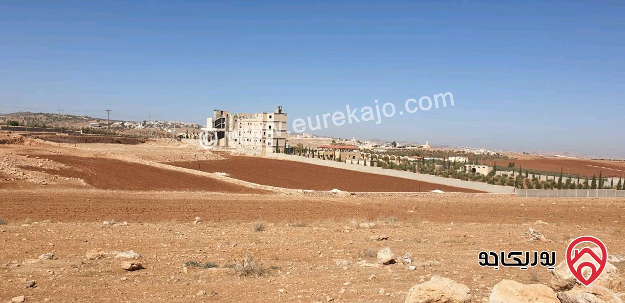 قطعة ارض زراعيه مساحة 3400م للبيع في جرش