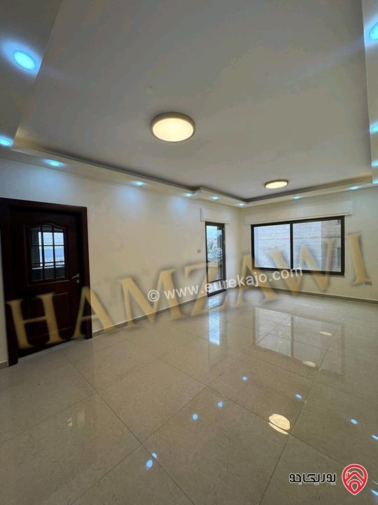 شقة ديلوكس فاخرة مساحة 210م طابق أول للايجار في عمان - طريق المطار 