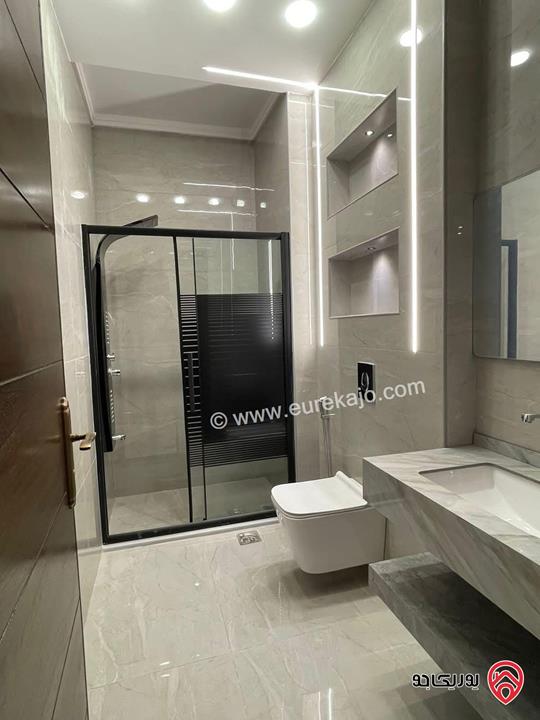 شقة طابق ثالث مساحة 189م مع روف 189م للبيع في عمان - ضاحية الحاج حسن