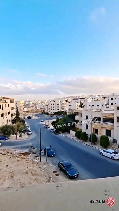 شقة طابق أول مساحة 150م للبيع في عمان - ابو نصير خلف مطعم زهور الشفا