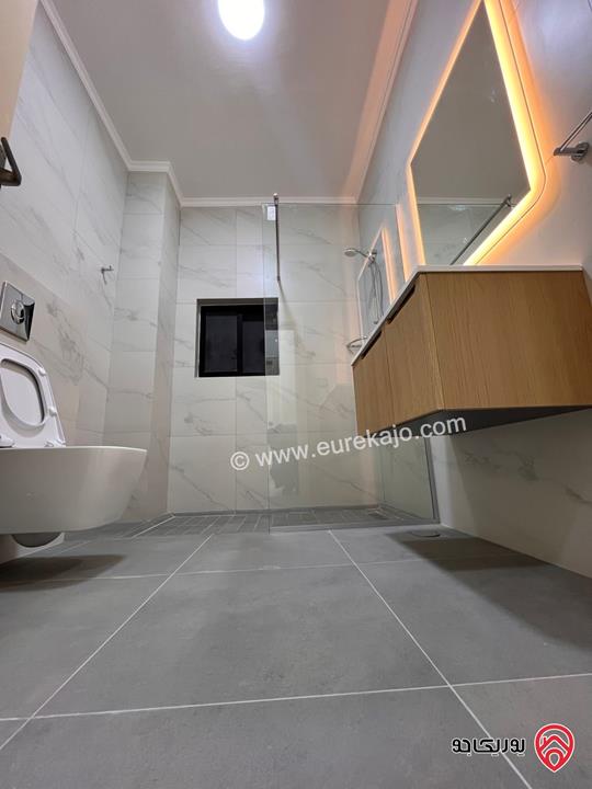 شقة طابق ثاني مساحة 300م للايجار في عمان - الصويفية 