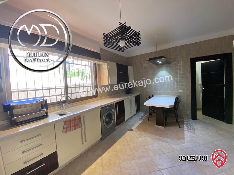 شقة شبه ارضي للبيع في عمان - خلدا العوجانية مساحة 200م مع تراسات و حدائق سوبر ديلوكس بسعر مميز