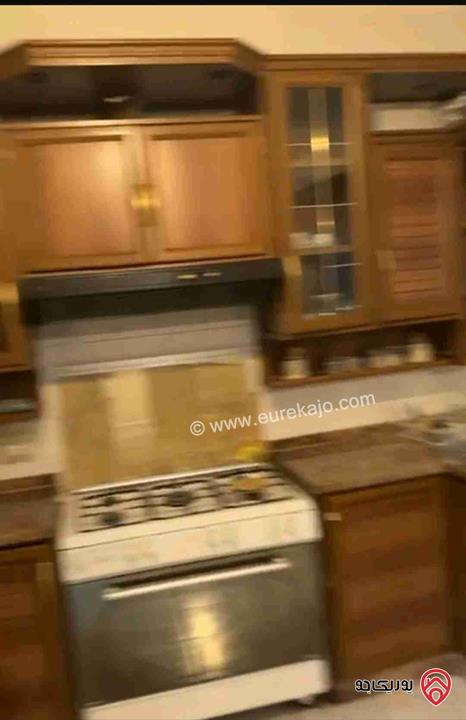 شقة مساحة 140م طابق ثالث للبيع في عمان - عرجان 