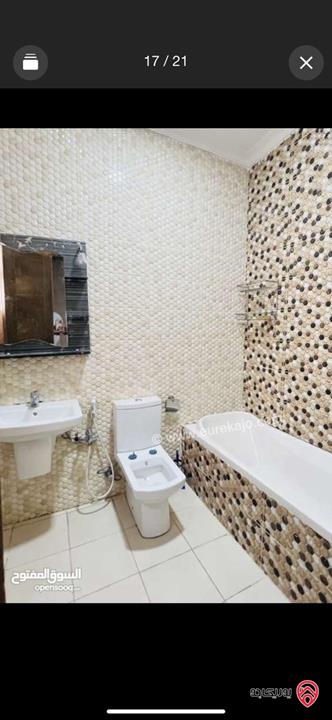 شقة طابق أرضي مساحة 235م مفروشة للإيجار في – عمّان / الجبيهة