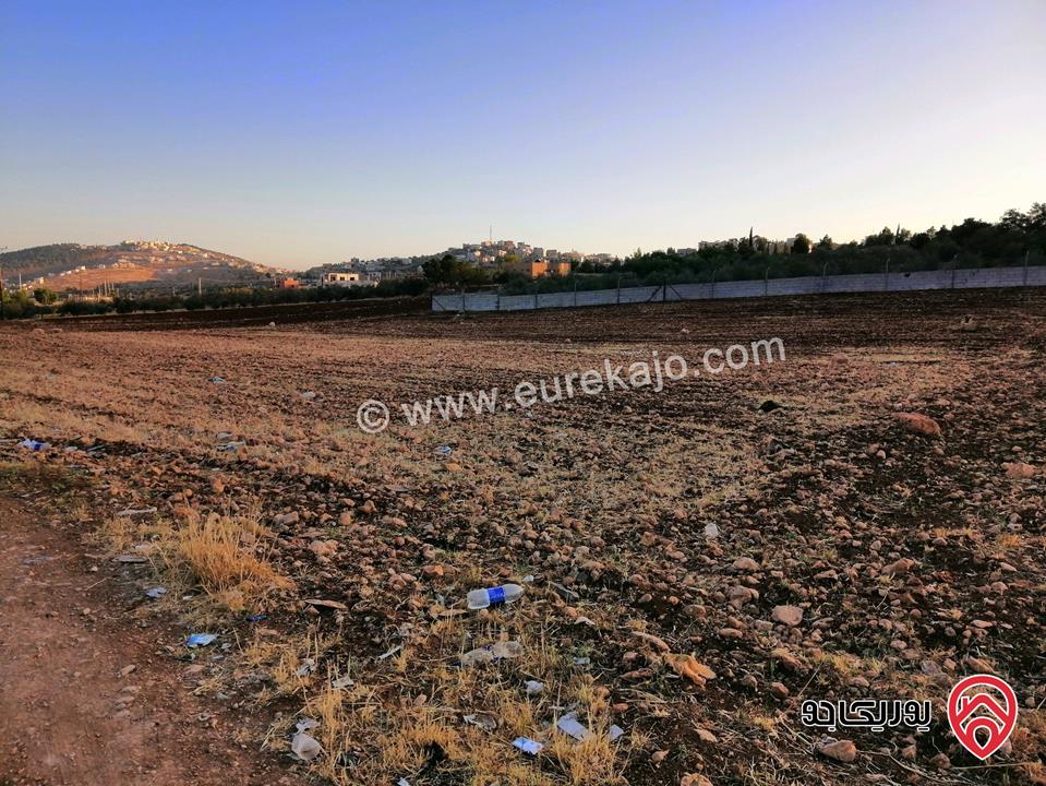 قطعة أرض مساحة 2850م للبيع في جرش بجانب ترخيص جرش 
