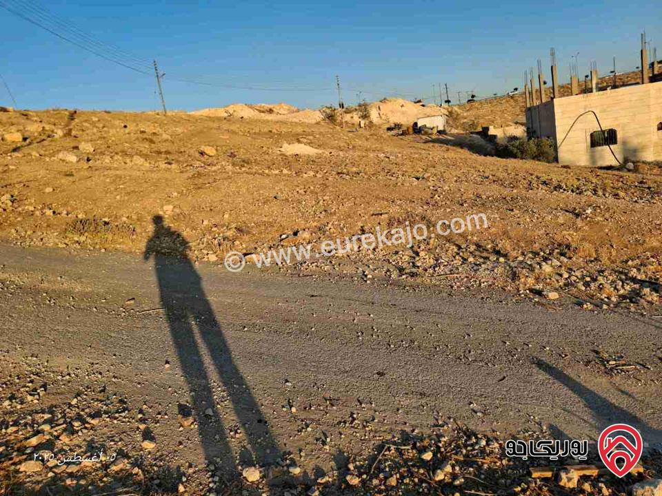 قطعة أرض مميزة مساحة 664م للبيع في عمان - أبو علندا
