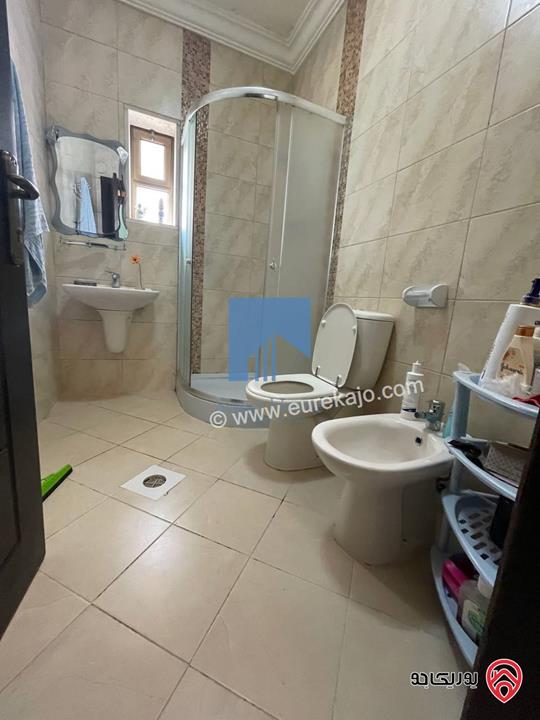 شقة مفروشة طابق اول 150م تشطيب سوبر ديلوكس للبيع في عمان - خلدا