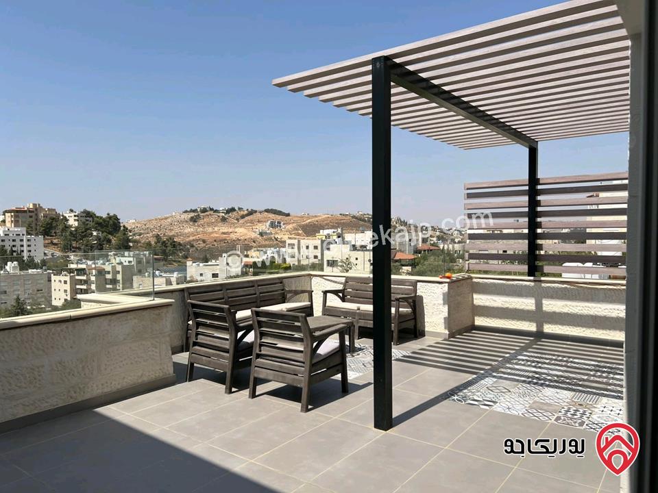 روف مساحة 140م داخلي و 40م خارجي للبيع في الفحيص