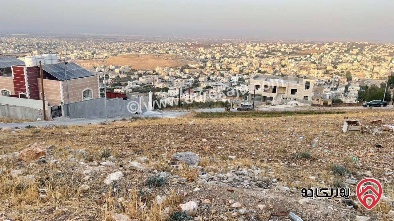 قطعة ارض مساحة 1 دونم و 796م للبيع في اربد - الحصن الاصبح 