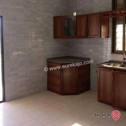 شقة فارغة طابق ثالث مساحة 160م للايجار في عمان - المقابلين 