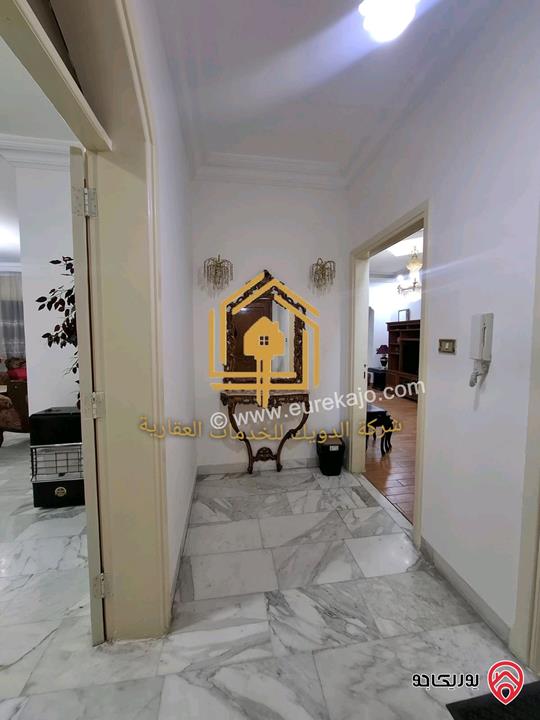 شقة مفروشة طابق أرضي 200م للإيجار في عمان-  ام اذينة 