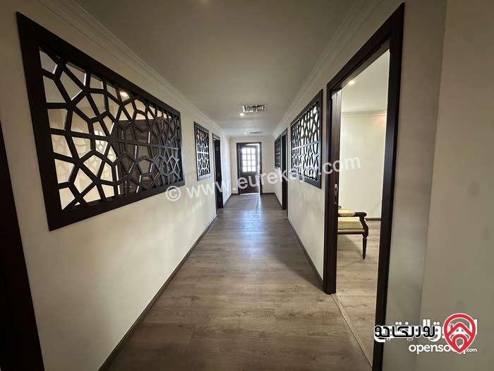 مكتب مفروش مساحة 235م للايجار أو للبيع في عمان - الصويفية