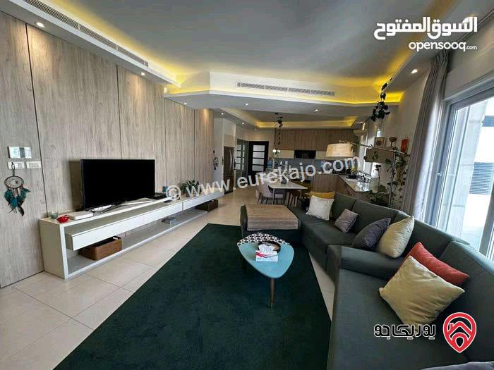 شقة مفروشة مساحة 450م طابق ثالث مع روف للايجار في عمان - طريق المطار 