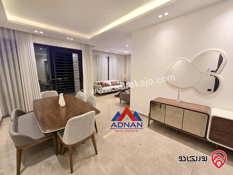 شقة ارضية جديدة مساحة 175م داخلي و 150م خارجي للايجار مفروشة في عمان - دير غبار