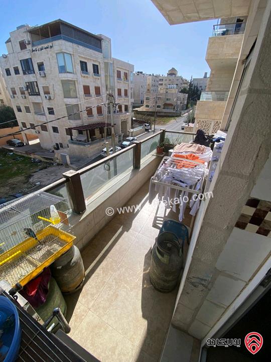 شقة طابق ثاني مساحة 210م للبيع  في عمان - حي الصحابه رجم عميش