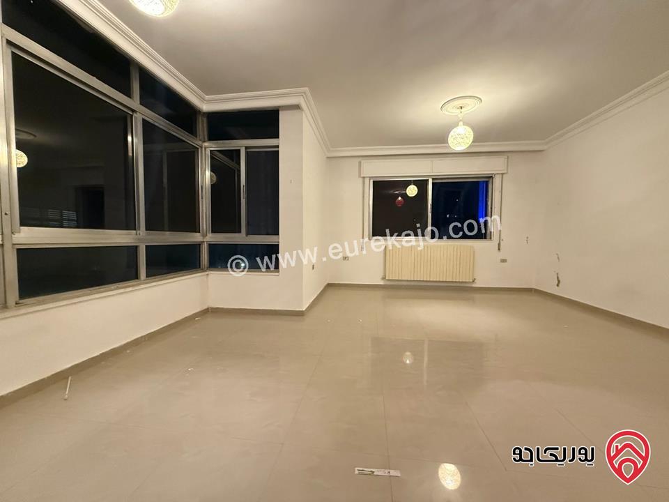 شقة استثمارية طابق ثالث مساحة 100م للبيع في عمان - ام أذينة الجنوبي 