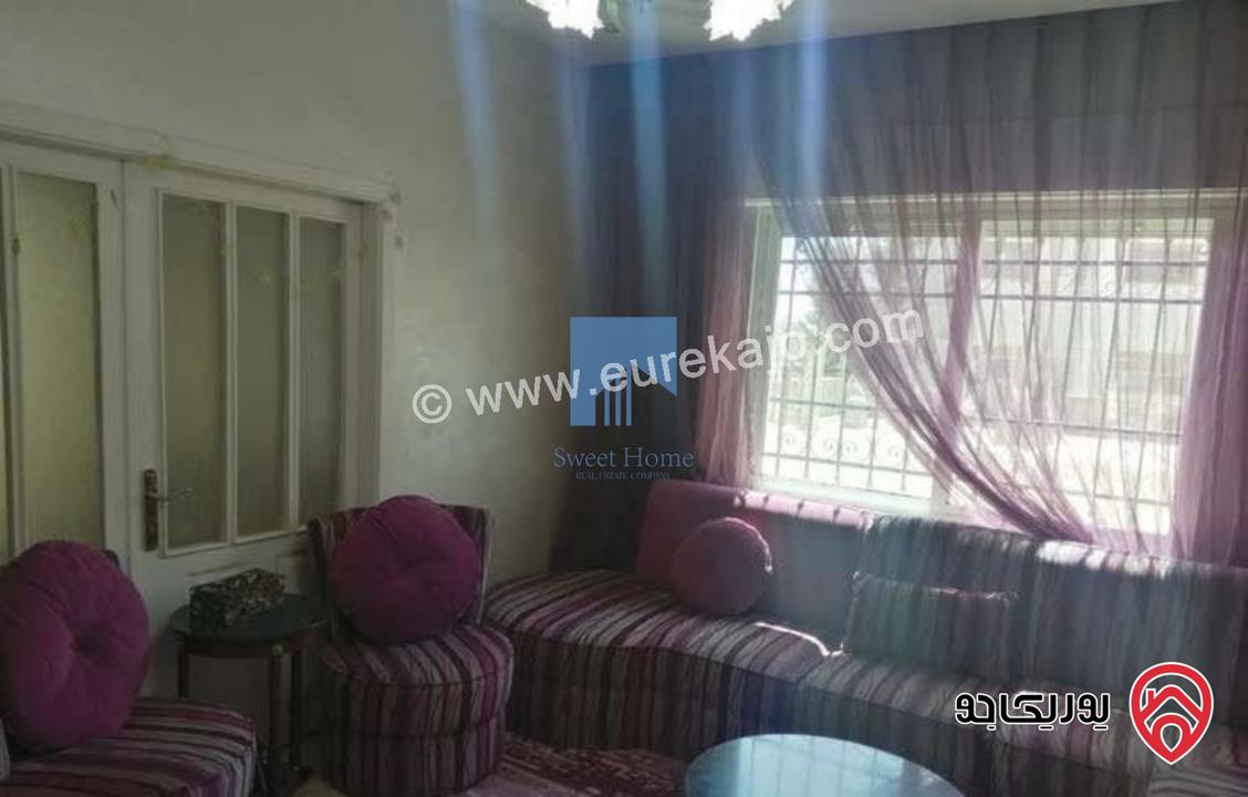 شقة طابقية مميزة للبيع في عمان - أم السماق - خلف سامح مول طابق ثاني 240م تشطيب سوبر ديلوكس