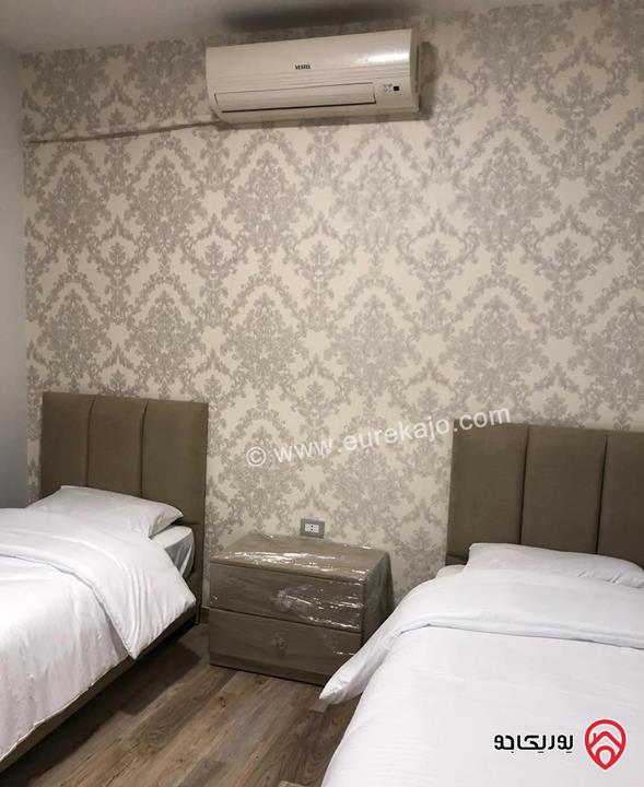 شقة فاخرة مفروشة طابق أول مساحة 105م للايجار في عمان - عبدون