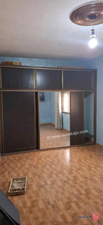 شقة أرضية مميزة مساحة 150م داخلي و 40م خارجي للبيع في عمان - طبربور