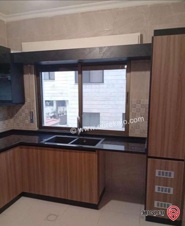 شقة طابق أول مساحة 110م للايجار في عمان - الجبيهة