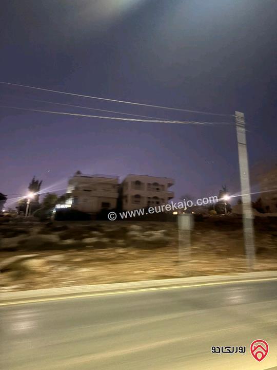 أرض مساحة 860م للبيع في الفحيص حوض الحمر ام النعاج 