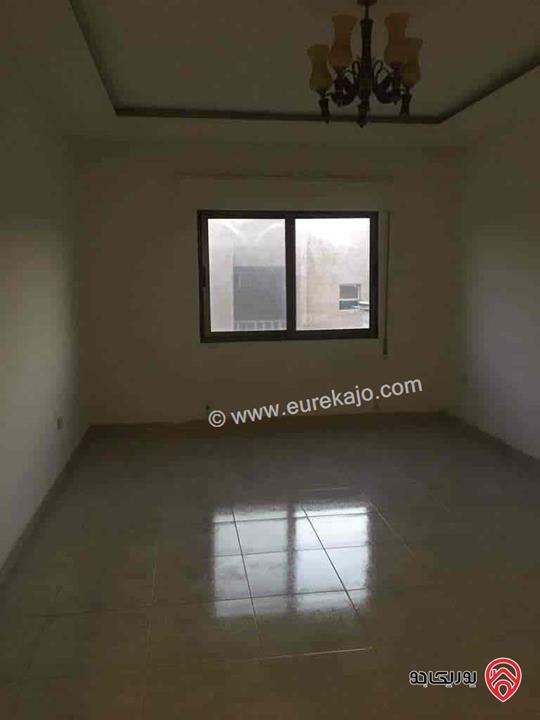 شقة مساحة 150م طابق ثاني للإيجار في عمان - الجبيهة حي الريان 