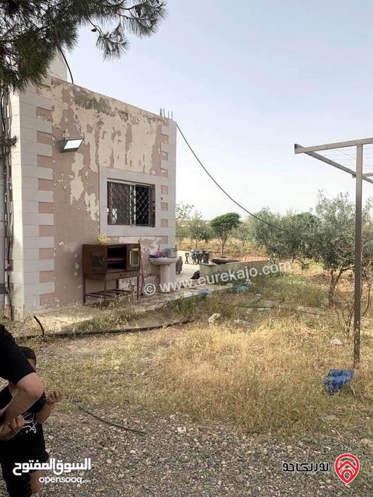 أرض مساحة 3 دونم و 500م للبيع في مادبا - جبيل الغربي