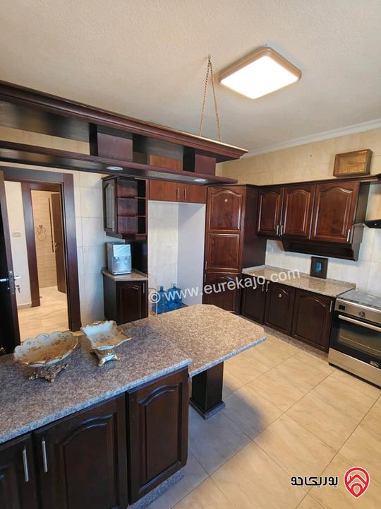 شقة ديلوكس طابق ثالث مساحة 205م للايجار في عمان - ضاحية النخيل 