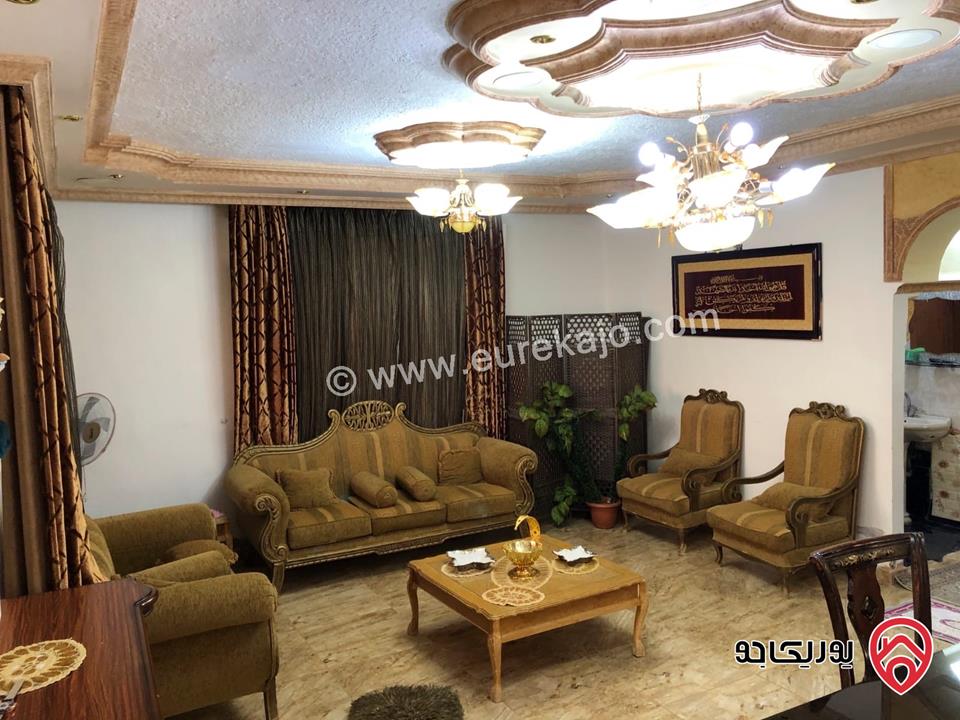 فيلا مساحة 320م على أرض 310م للبيع في الزرقاء الجديدة البتراوي