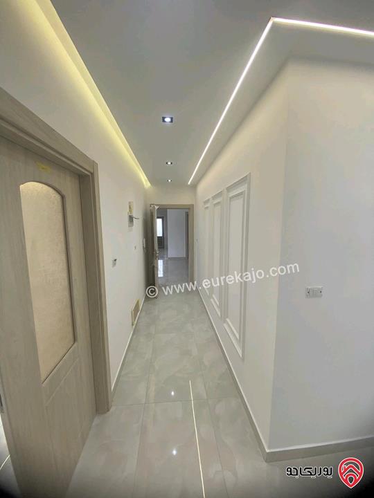 شقة فخمة طابق اول مساحة 175م للبيع في عمان - شفا بدران حي الدرك بسعر 85 الف ت 0796974924 