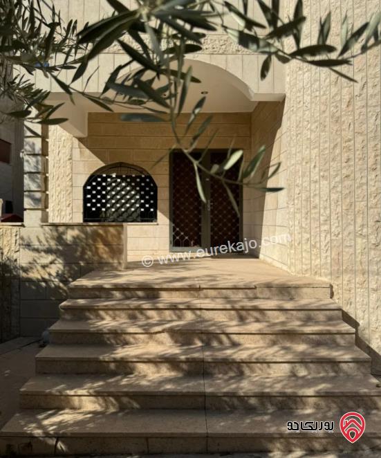 منزل مستقل مساحة 335م على أرض 550م للبيع في عمان - جبل الحسين من المالك مباشرة
