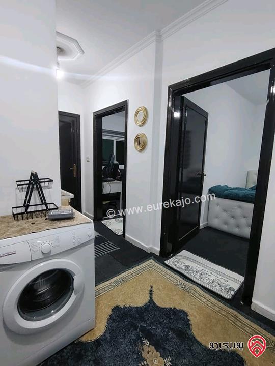 شقة مفروشة طابق ثاني مساحة 50م للايجار لطلاب او طالبات في اربد مقابل جامعة اليرموك