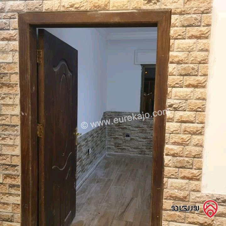 شقة ديلوكس تسوية مساحة 180م داخلي و 250م خارجي للبيع في عمان - طبربور     