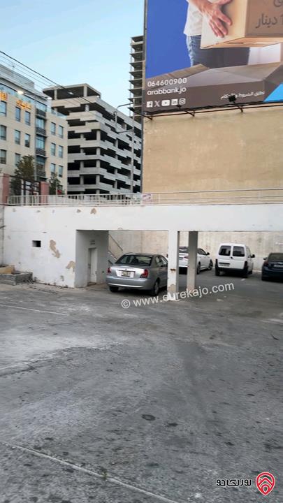 مجمع تجاري في موقع استراتيجي للبيع في عمان – العبدلي مقابل البوليفارد