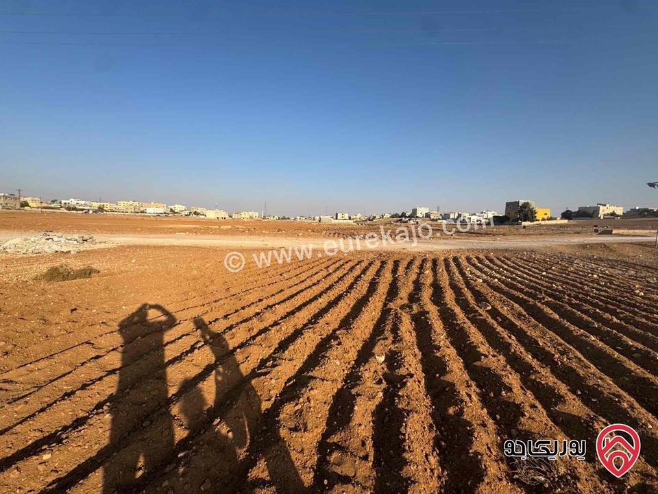 ارض مساحة 485م على شارعين للبيع في عمان - الجيزة - شارع المطار